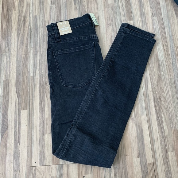 Madewell Black Mid-Rise Skinny jeans - Picture 5 of 8